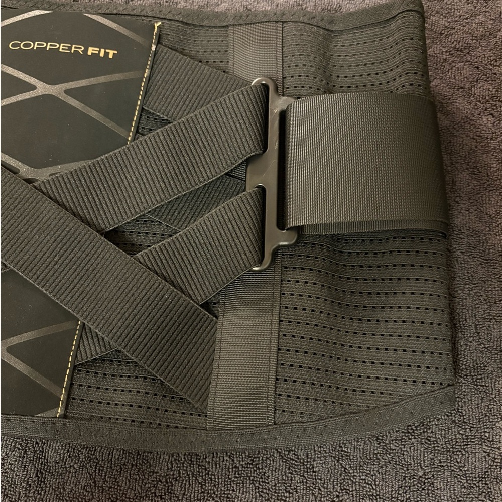 Copper Fit Black Compression Back Support NWOT Size Small/Medium - Picture 6 of 15
